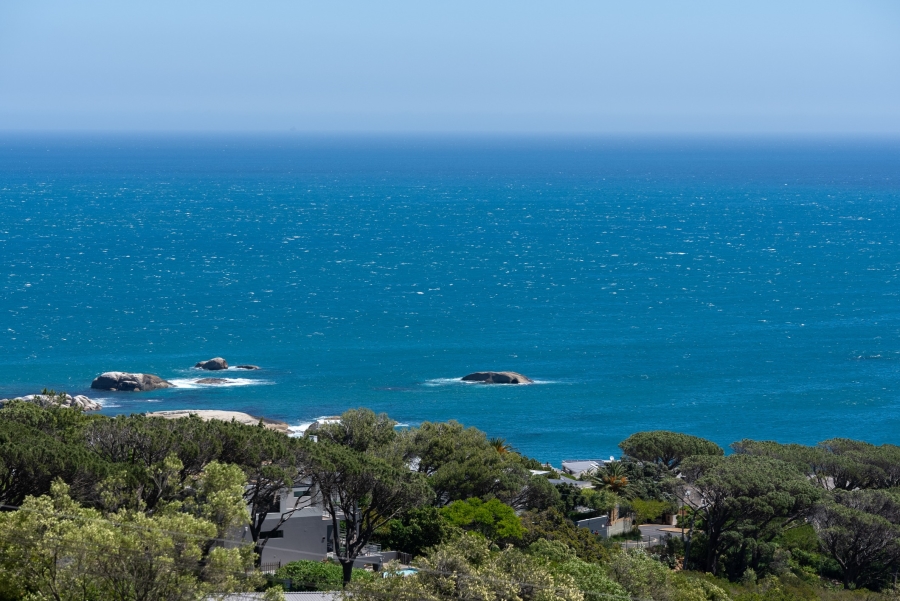 2 Bedroom Property for Sale in Camps Bay Western Cape